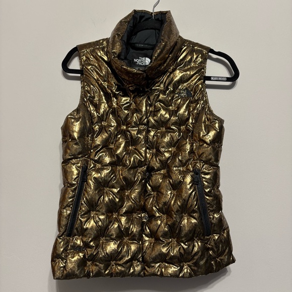 The North Face Jackets & Blazers - The North Face Puffer Down Vest Winter Holladown Crop CopperWomen's Size XS-
TP
